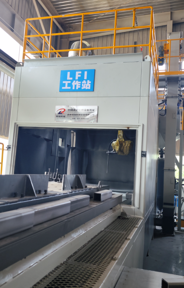 四川无尘环保自动喷砂机，车间更安全更规范