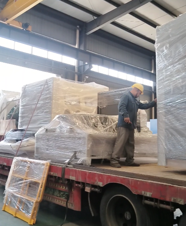 四川喷砂机软管易破损？选择与保养技巧